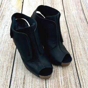 Pedro Garcia Women's 7 US 37.5 EU Black Leather Peep‎ Toe Stiletto Heel Booties